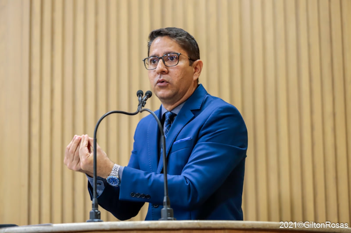Ricardo Marques reforça a urgência da licitação do transporte de passageiros de Aracaju (Foto: Assessoria Ricardo Marques/ Navarro Comunicação)