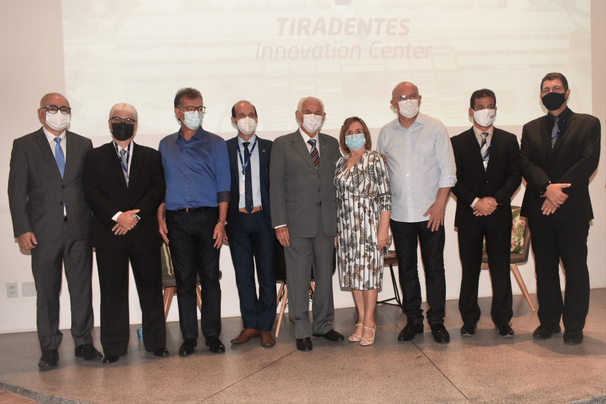 Ministro da Educação visita Sergipe e conhece as instalações da Universidade Tiradentes (Foto: Assessoria de Imprensa Unit)