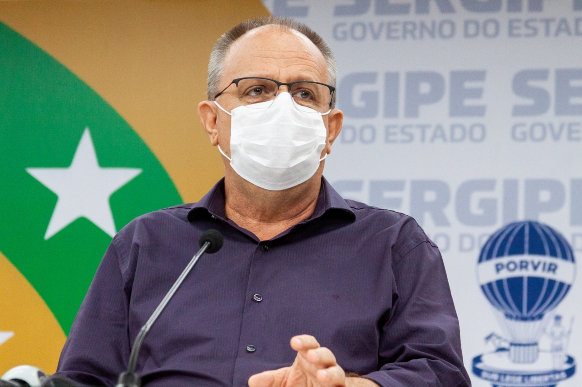 Belivaldo Chagas anuncia pagamento da folha de dezembro para o próximo dia 24/12 (Foto: Governo de Sergipe)