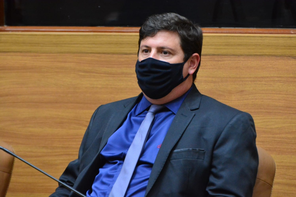 Projeto de João Marcelo que institui campanha de incentivo à doação de cabelos voltada à oncologia é aprovado (Foto: Assessoria João Marcelo)