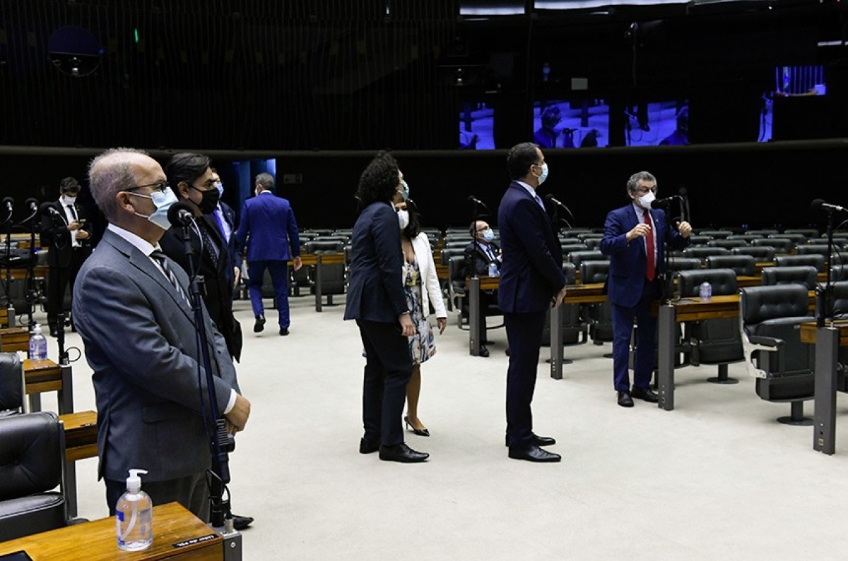 Na primeira sessão conjunta semipresencial, o Congresso Nacional derrubou o veto parcial ao projeto que trata da propaganda partidária gratuita no rádio e na televisão (Foto: Roque de Sá/ Agência Senado)