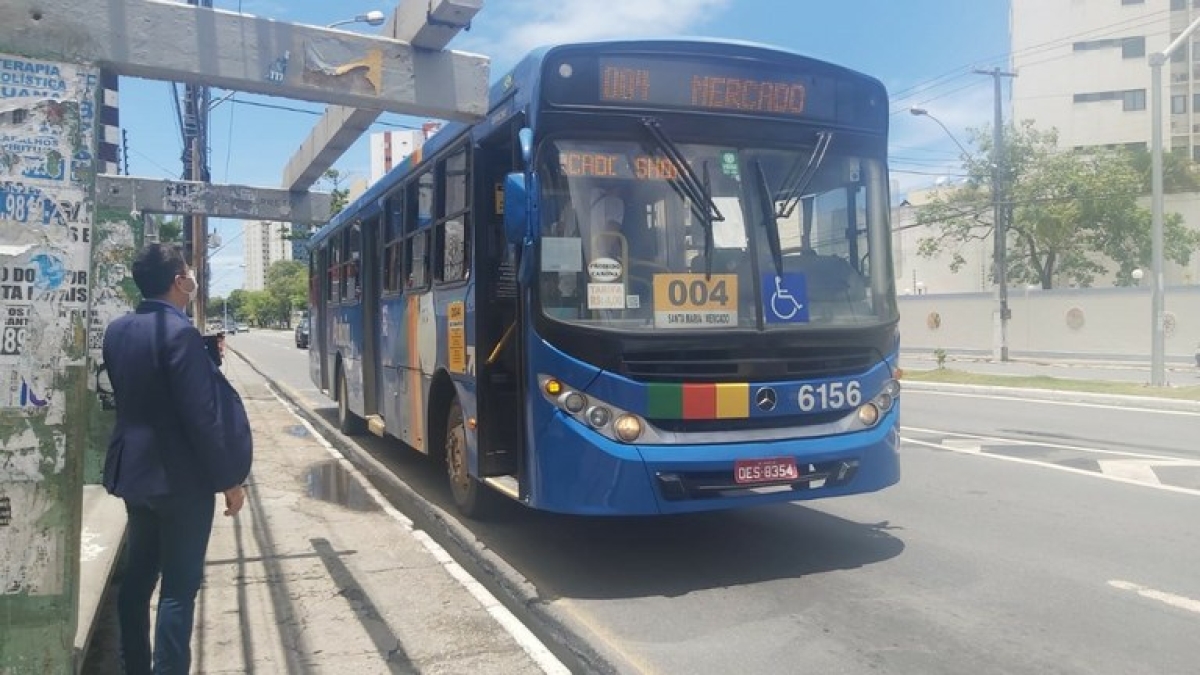 "Modernizar" com ônibus sucateados e sistema da década de 80 é enganar o povo, diz Ricardo Marques (Foto: Assessoria Ricardo Marques)
