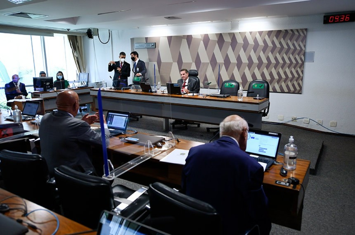 Projeto foi aprovado na CAE de forma terminativa na reunião desta terça
(Foto: Edilson Rodrigues/ Agência Senado)