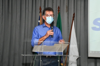 Laércio Oliveira destaca a importância dos administradores para a gestão pública (Foto: Hugo Barbosa)
