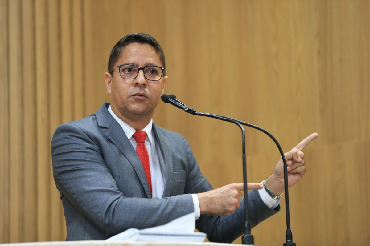 Ricardo Marques lamenta fechamento do Hospital Fernando Franco (Foto: Assessoria Ricardo Marques)