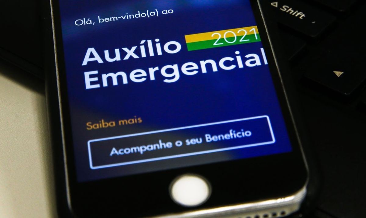 Governo regulamenta ressarcimento de recursos do auxílio emergencial (Foto: Marcello Casal Jr./ Agência Brasil)