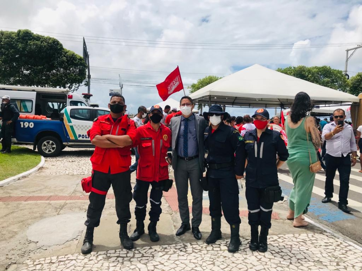 Projeto de Lei de Ricardo Marques que pede obrigatoriedade de bombeiros e brigadistas em espaços públicos e privados é aprovado (Foto: Assessoria Ricardo Marques)