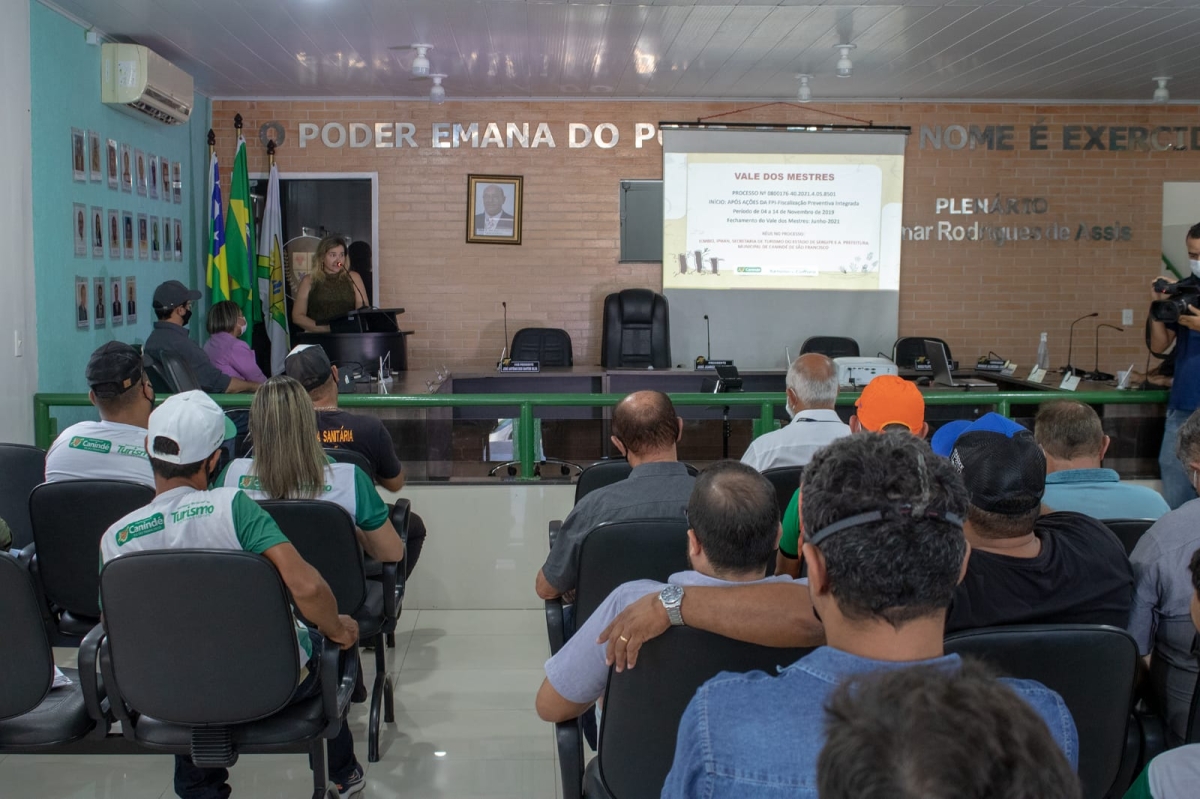 Projeto de Ordenamento e Manejo Turístico de Áreas Naturais de Canindé de São Francisco é apresentado ao MPF (Foto: Prefeitura de Canindé de São Francisco)