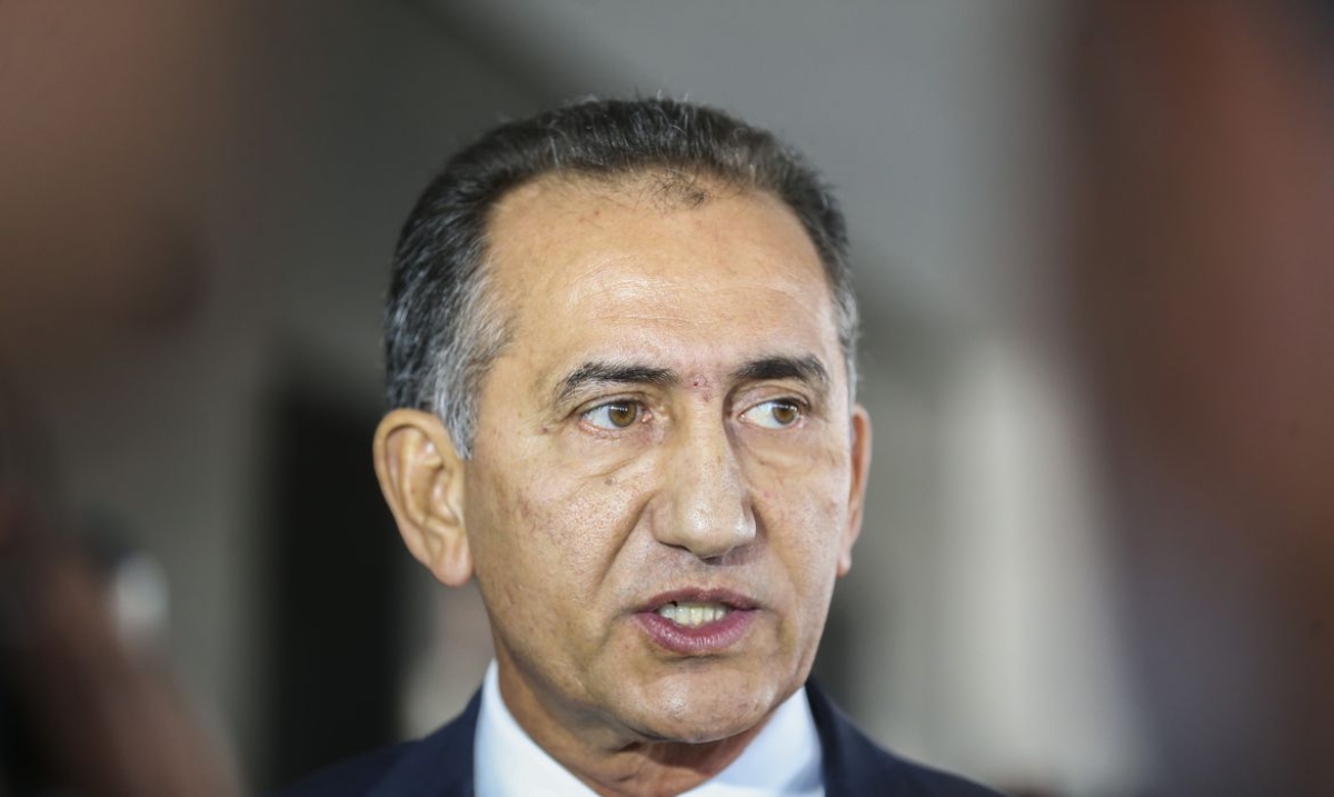 O governador do Amapá, Waldez Góes, fala à imprensa no Palácio do Planalto (Foto: Antonio Cruz/ Agência Brasil)