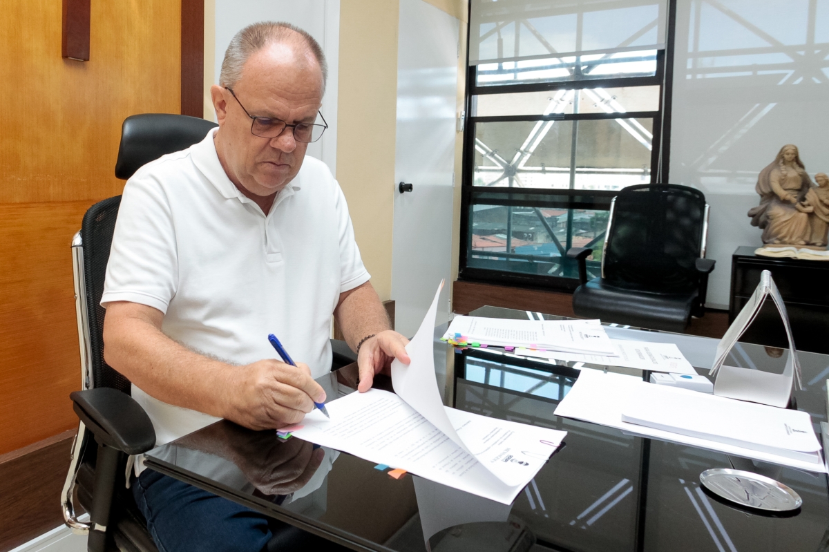 Aposentados e pensionistas do Estado que ganham até dois salários mínimos devem ficar isentos da contribuição previdenciária (Foto: Mário Sousa/ Governo de Sergipe)