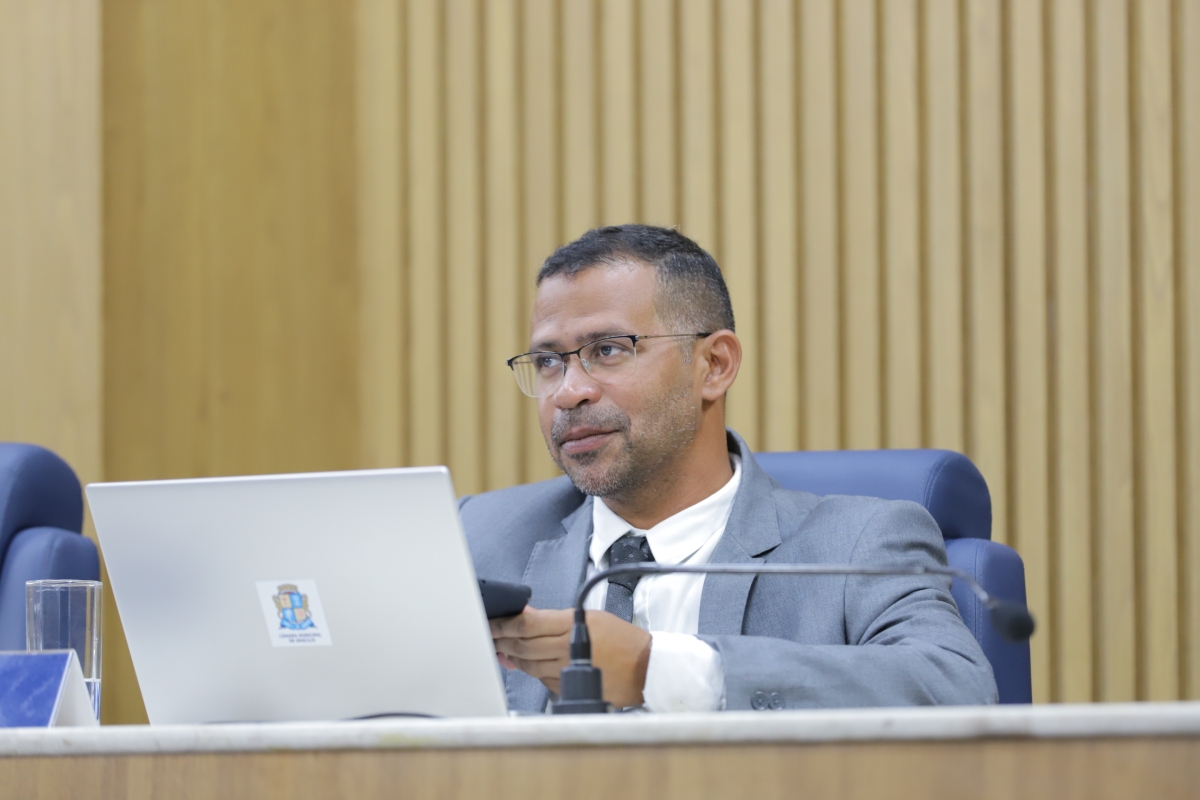 Sargento Byron quer revisão de acessibilidade na Orla Sul (Foto: Assessoria Sargento Byron)