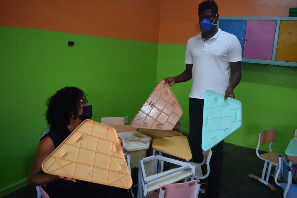 Durante visitas Sindipema constata situações precárias das escolas (Foto: Sindipema)