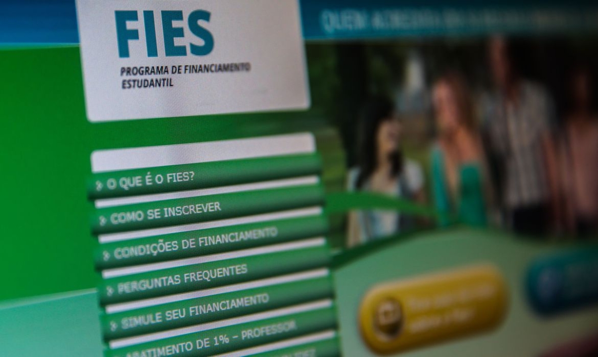Fies: 127 mil beneficiários já solicitaram renegociação de dívidas (Foto: Marcello Casal Jr./ Agência Brasil)