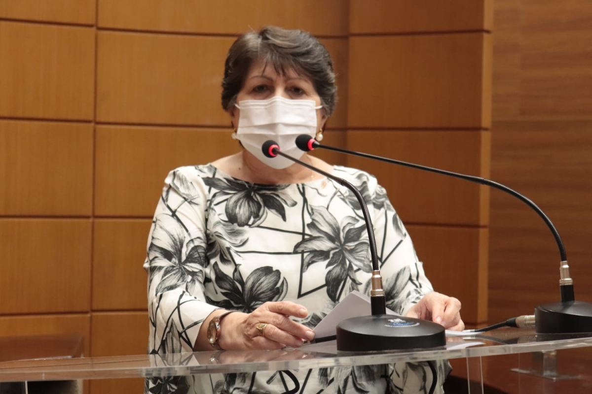 Maria Mendonça revela preocupação com número de jovens afetados emocionalmente com retorno das aulas presenciais (Foto: Assessoria Maria Mendonça)