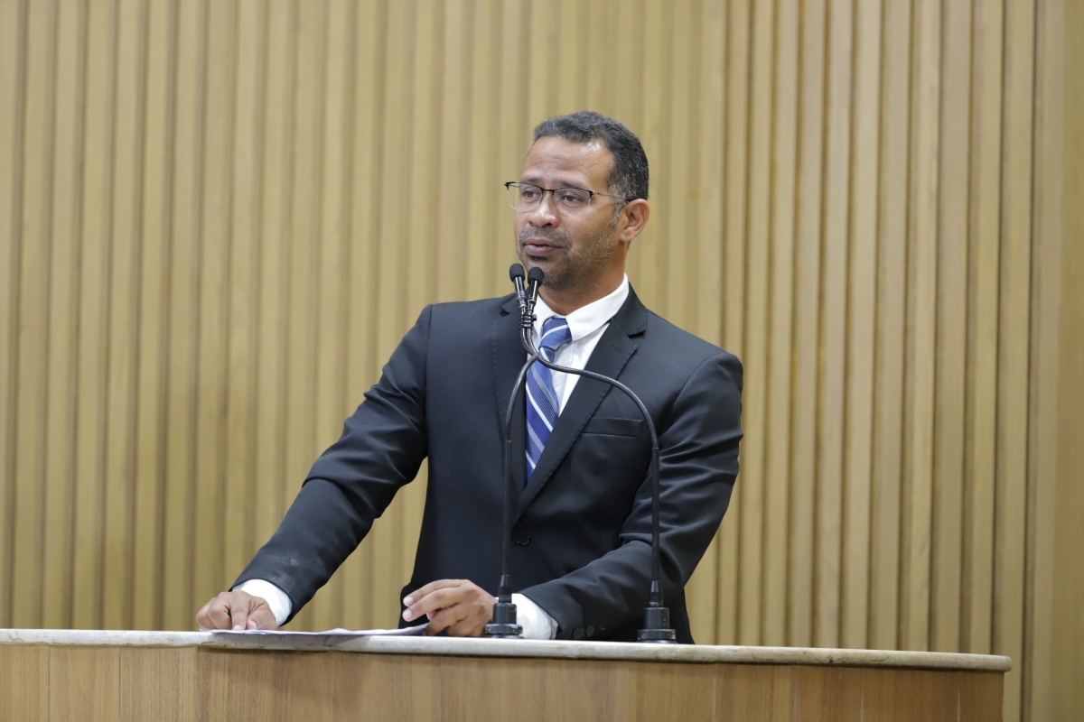 Sargento Byron lamenta atual situação da APAE e pede socorro (Foto: Gilton Rosas)