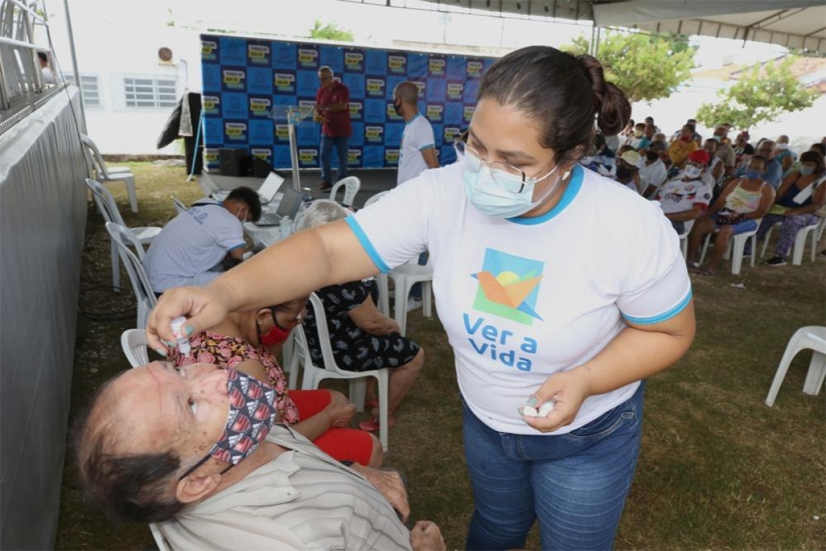 Carreta Oftalmológica estará no bairro Santos Dumont, a partir da próxima segunda-feira, dia 25/4 (Foto: Sérgio Silva/ Prefeitura de Aracaju)