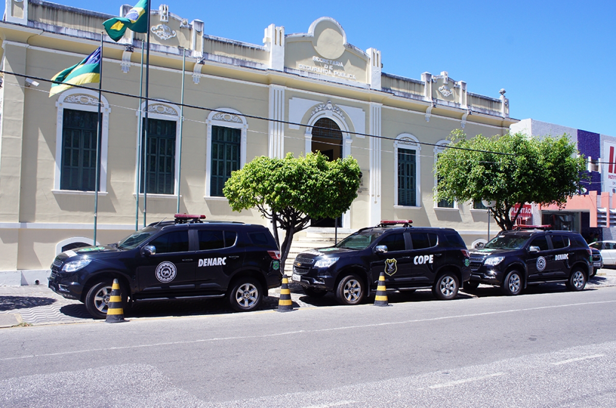 Denarc e Dipol prendem suspeito de liderar organização criminosa voltada ao narcotráfico com atuação nacional (Foto: SSP/SE)
