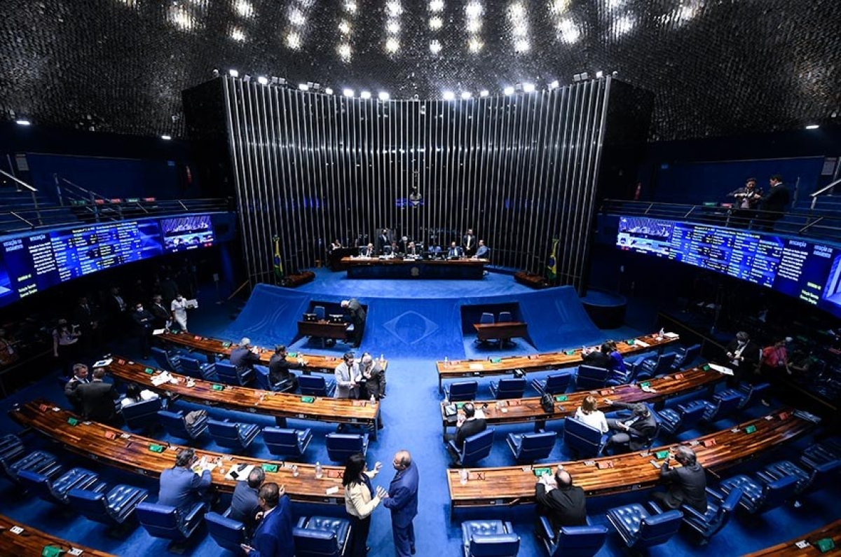 Os senadores podem mudar de sigla a qualquer momento, ao contrário dos deputados federais - Foto: Jefferson Rudy | Agência Senado