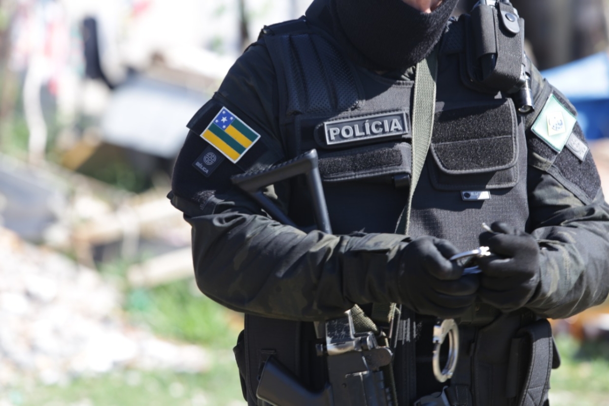 Ação conjunta prende casal suspeito de estelionato - Foto: SSP/SE