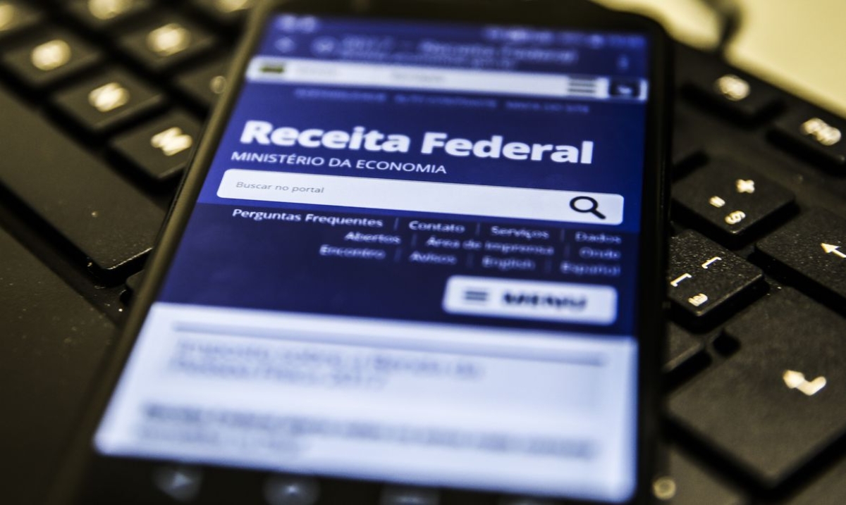 Receita paga hoje lote residual de restituição do IRPF - Foto: Marcello Casal Jr. | Agência Brasil