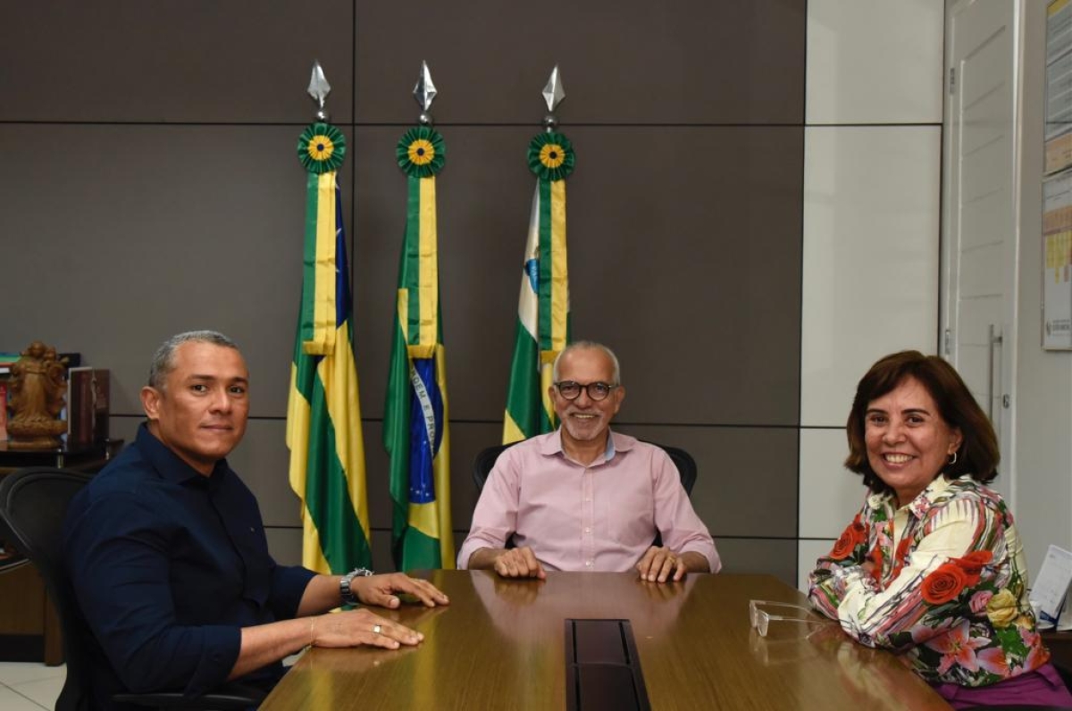 Prefeito Edvaldo anuncia o professor Ricardo Abreu como novo secretário da Educação de Aracaju - Foto: Ana Lícia Menezes | PMA