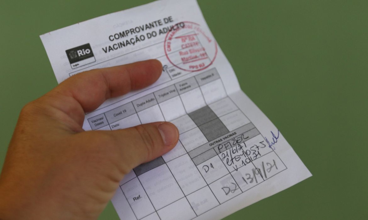 Comprovante de vacinação contra a Covid-19 - Foto: Tânia Rêgo | Agência Brasil