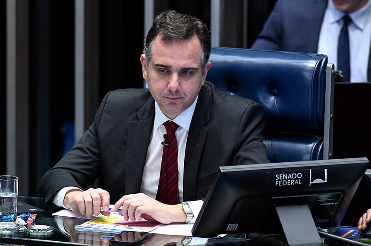 Rodrigo Pacheco deve discutir com líderes partidários a redução do impacto dos tributos estaduais nos preços - Foto: Jefferson Rudy | Agência Senado