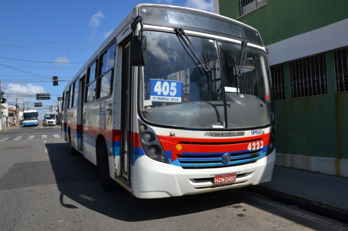Linha 405 também está afetada - Foto de arquivo: Portal Infonet