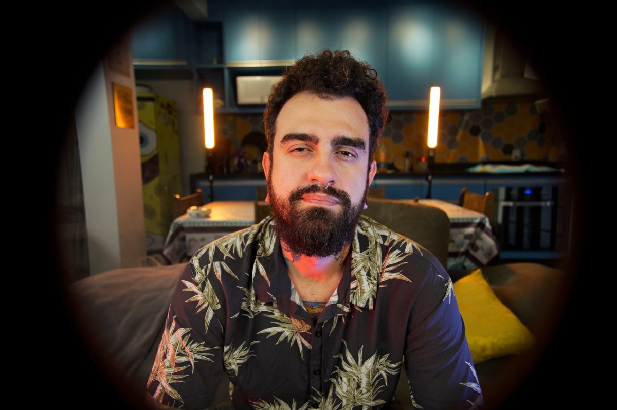 No ritmo do trap e na leveza litorânea, Lou Reche lança videoclipe para "Beatdabeach" - Foto: Divulgação