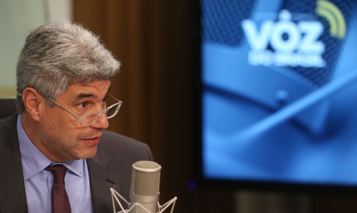 O Secretário Executivo Adjunto do Ministério da Saúde, Marcos Vinicio Dias, é o entrevistado no programa A Voz do Brasil - Foto: Valter Campanato | Agência Brasil