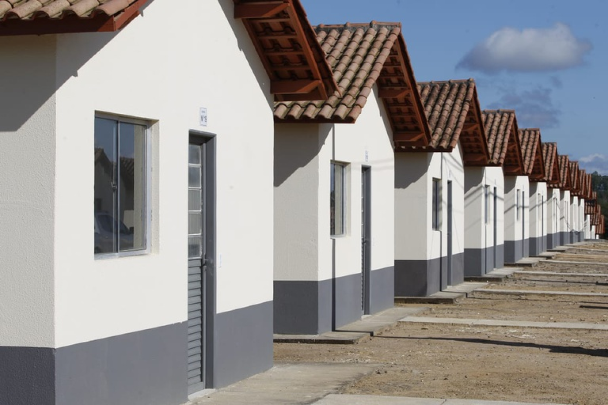 As faixas de renda familiar do Programa Casa Verde e Amarela foram atualizadas e os subsídios �?? a depender da renda, localização e características do imóvel �?? foram ampliados - Foto: Ministério do Desenvolvimento Regional | gov.br