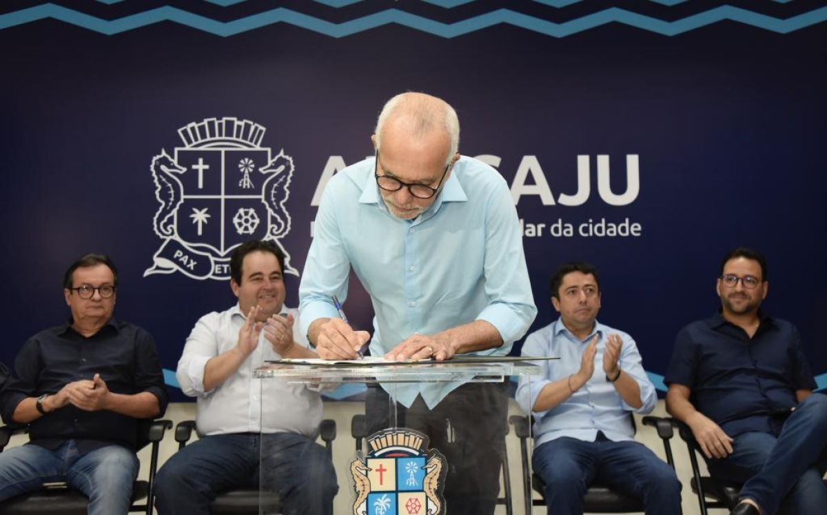 Prefeito Edvaldo Nogueira autoriza utilização da Orla da Atalaia para o Pré-Caju 2022 - Foto: Ana Lícia Menezes | Prefeitura de Aracaju