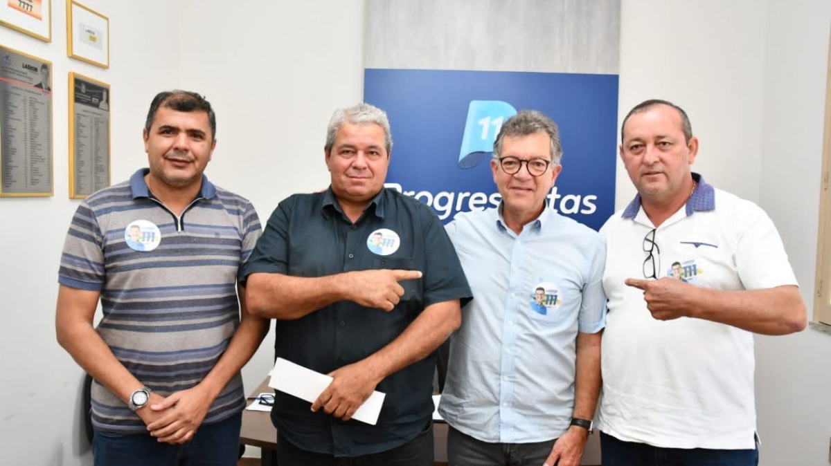 Prefeitos e ex-prefeitos do Baixo São Francisco declaram apoio a Laércio Oliveira - Foto: Site Laércio Oliveira