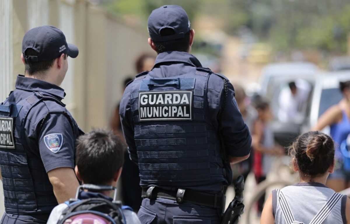 No caso, Guarda Municipal revistou residência antes de prender em flagrante - Foto: Divulgação