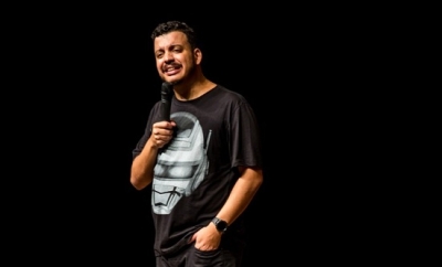 O comediante é um dos apresentadores do programa A culpa é do Cabral, no Comedy Central - Foto: Divulgação