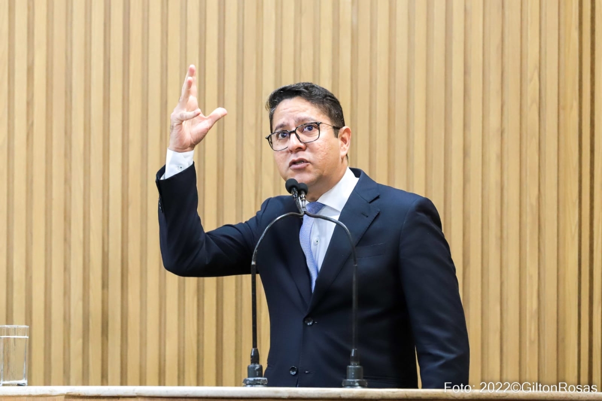 Ricardo Marques questiona consultoria milionária e diz que prefeito de Aracaju não vai fazer a licitação do transporte - Foto: Assessoria Ricardo Marques