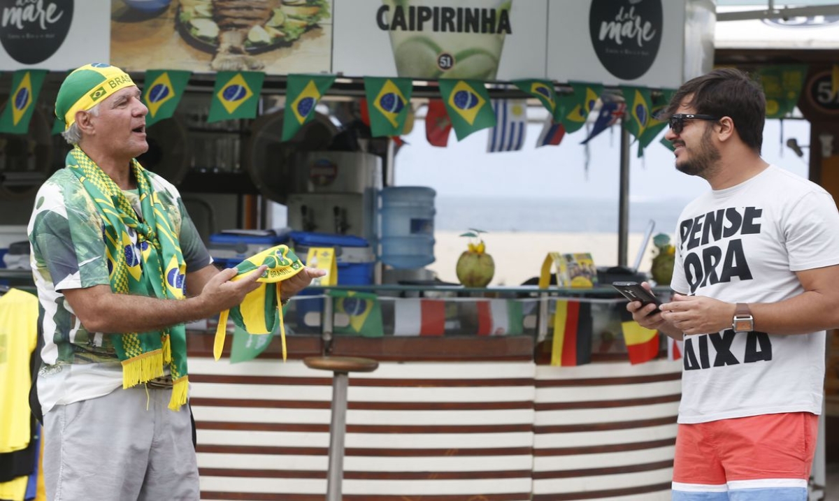 Advogado trabalhista explica direito a folgas em dias de jogos da Copa - Foto: Tânia Rego | Agência Brasil