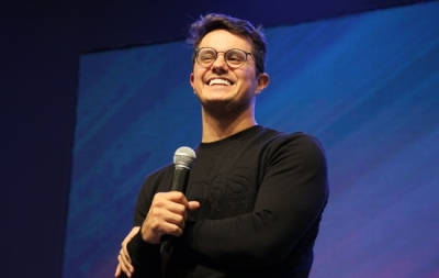 Deive Leonardo se apresenta em Aracaju no dia 30 de novembro - Foto: Divulgação