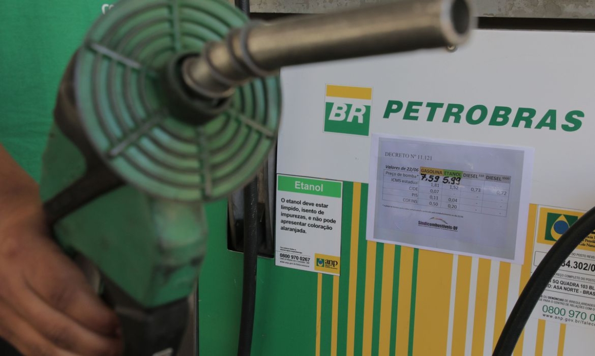 Petrobras reduz preços da gasolina e do diesel para as distribuidoras - Foto:  Fabio Rodrigues-Pozzebom | Agência Brasil