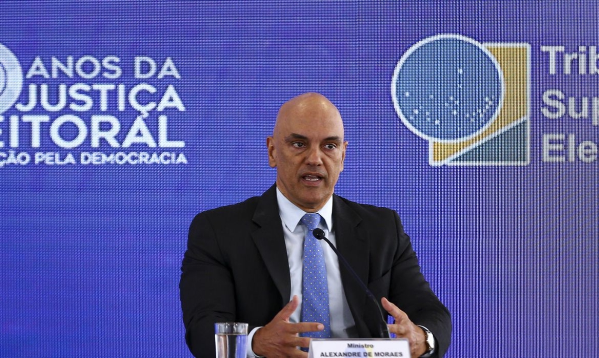 O presidente do Tribunal Superior Eleitoral, Alexandre de Moraes, durante coletiva de imprensa no Centro de Divulgação das Eleições - Foto: Marcelo Camargo | Agência Brasil