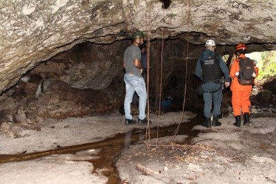 FPI/SE: em Japaratuba, caverna Buraco do Índio deixa de ser usada como depósito de lixo - Foto: FPI/SE