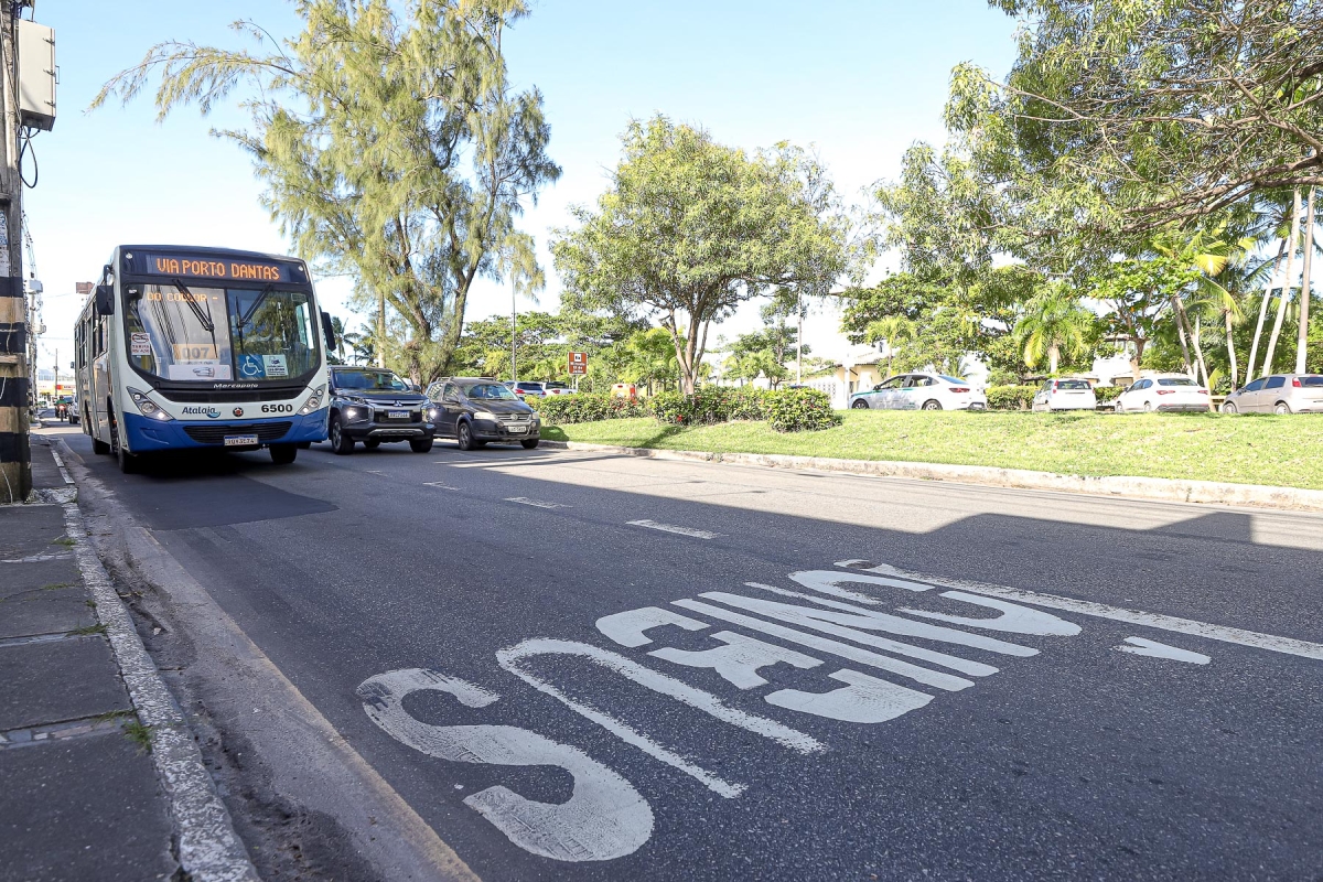 Faixa exclusiva ônibus - Foto: Michel de Oliveira | Secom Prefeitura de Aracaju