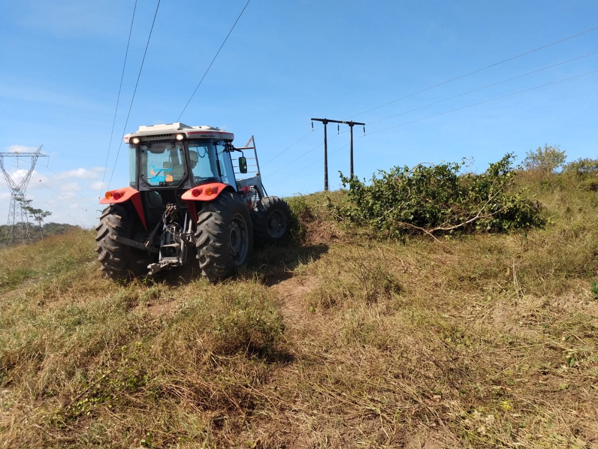 Energisa alerta sobre uso de máquinas agrícolas perto da rede elétrica - Foto: Assessoria Energisa/SE