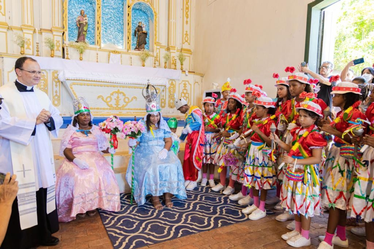 Coroação da rainha das Taieiras. Este é o ponto alto da festa - Foto: Ascom Prefeitura de Laranjeiras | Midiando Comunicação