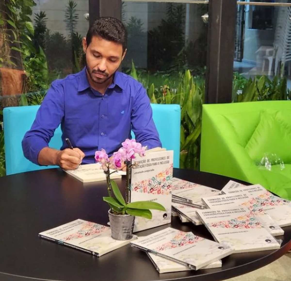 Livro discute como a Educação Física é ensinada para alunos com deficiência - Foto:  Asscom Unit
