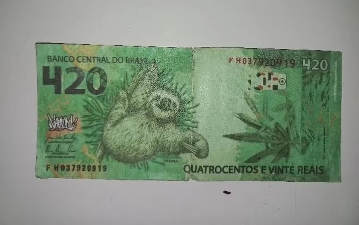 Nota falsa de R$ 420 - Foto: Divulgação/PM-PR