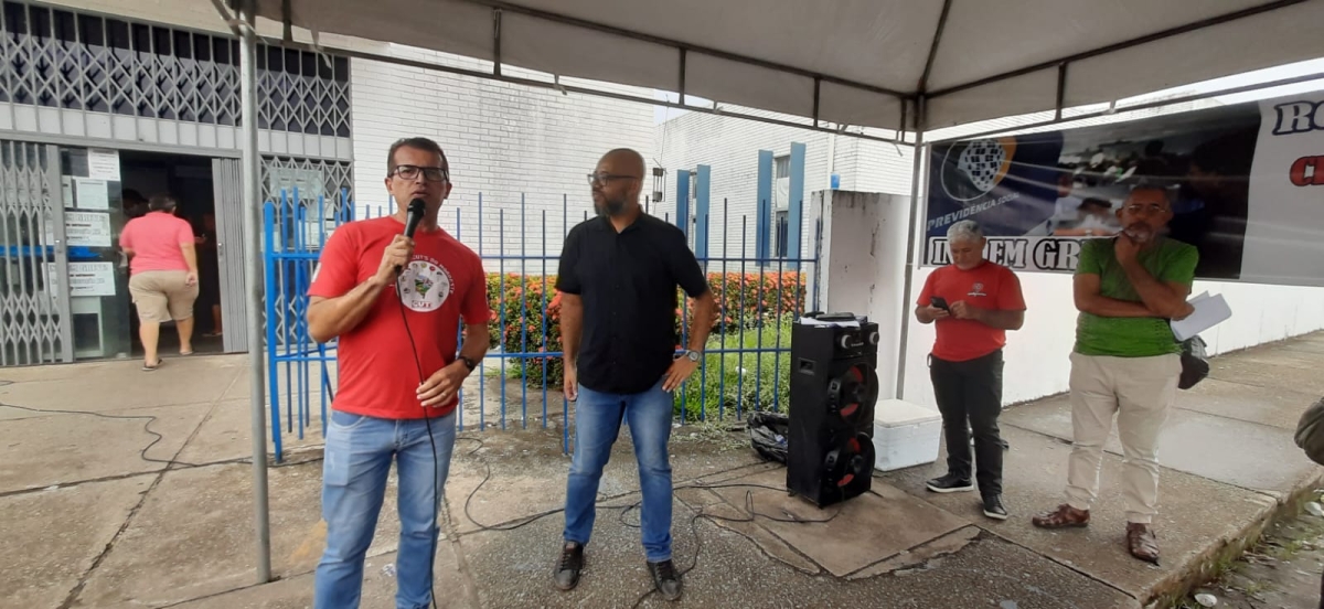 CUT/SE participa de ato dos servidores do INSS e manifesta apoio à greve - Foto: Assessoria
