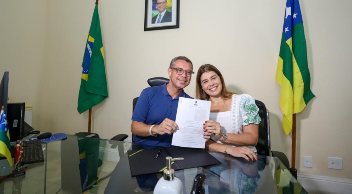 Fábio Mitidieri e �?rica Mitidieri - Foto: Arthur Soares