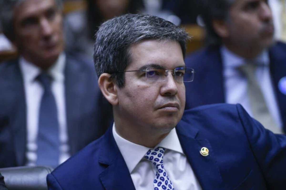 Randolfe Rodrigues - Foto: Edilson Rodrigues/Agência Senado
