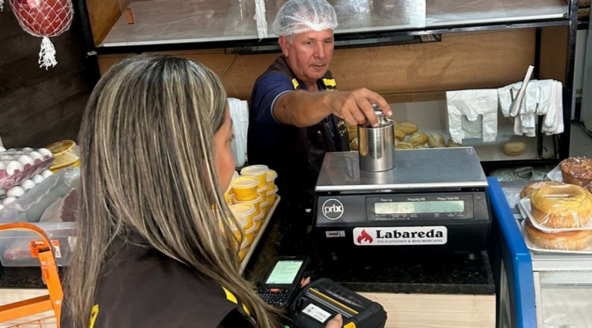 ITPS notifica restaurantes e padarias por irregularidades em balanças - Foto: Ascom ITPS/Governo de Sergipe
